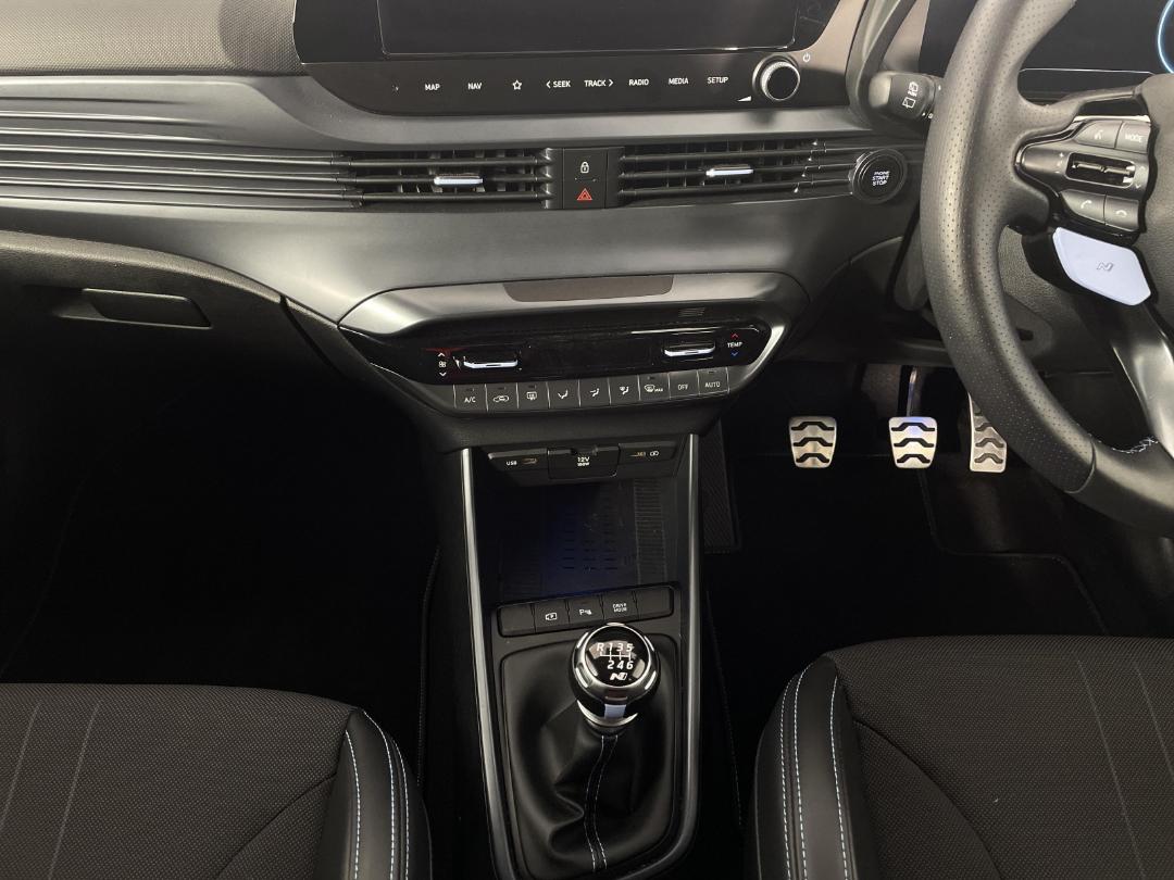 Photo '18' of Hyundai I20