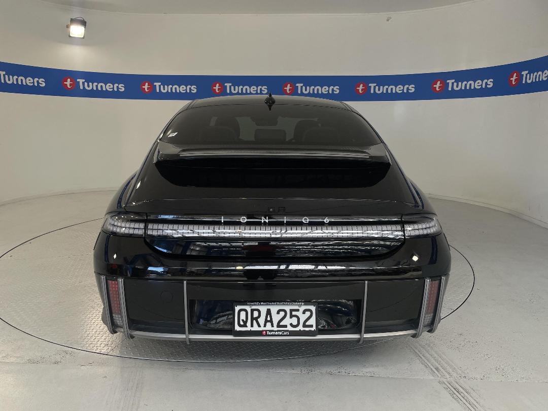Photo '6' of Hyundai Ioniq 6 Photo '6' of Hyundai Ioniq 6