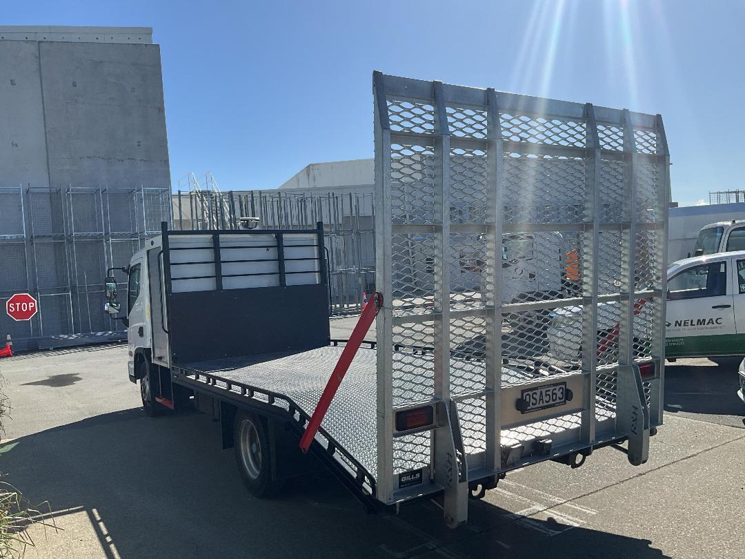 Photo '7' of Hyundai Mighty EX60LA Transporter