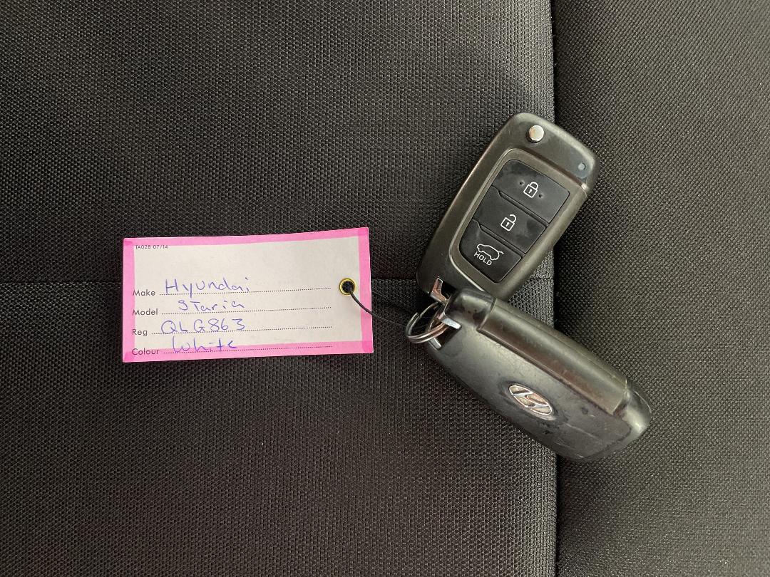 Photo '21' of Hyundai Staria Load Photo '21' of Hyundai Staria Load