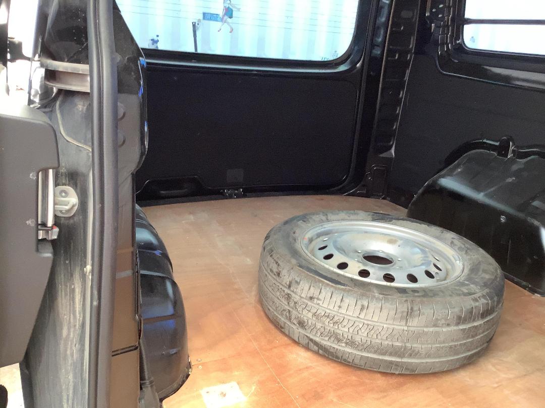 Photo '7' of Hyundai Staria Load