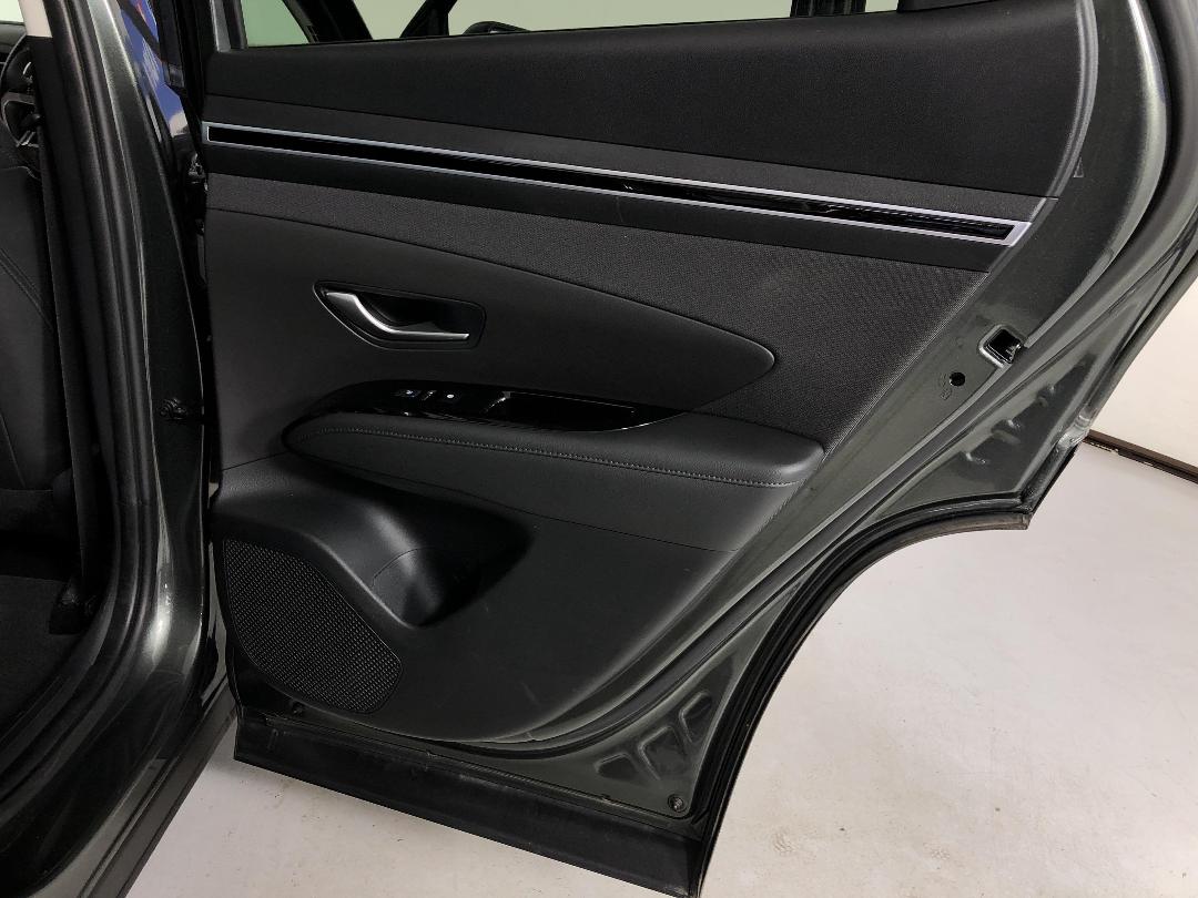 Photo '19' of Hyundai Tucson