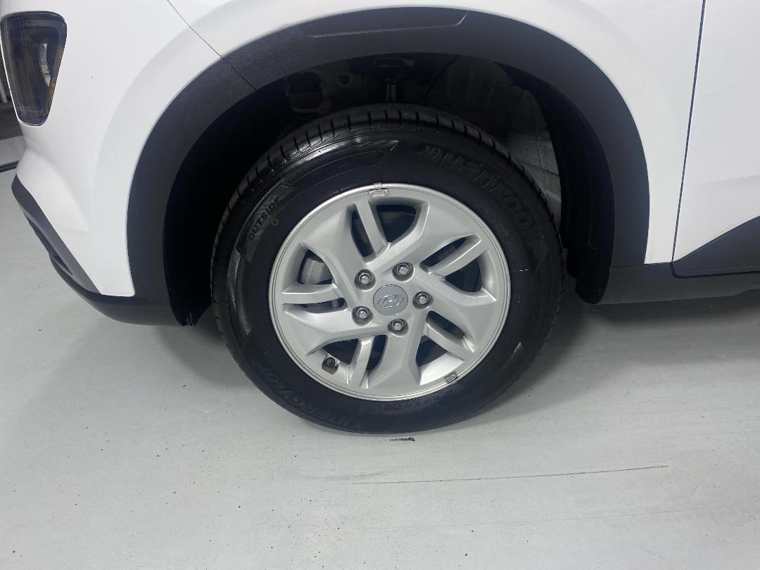 Photo '10' of Hyundai Venue Photo '10' of Hyundai Venue