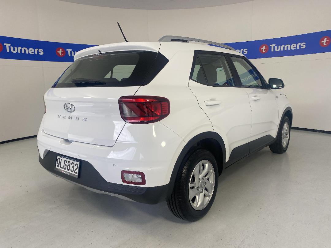 Photo '7' of Hyundai Venue Photo '7' of Hyundai Venue