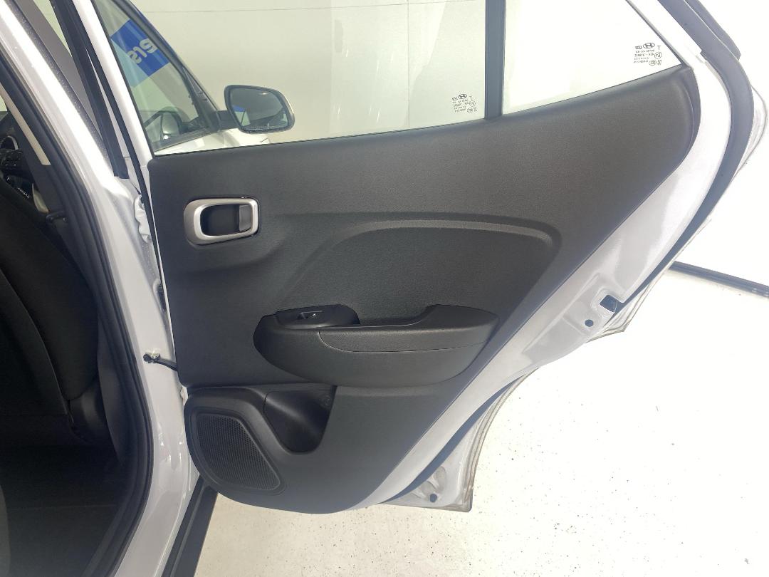 Photo '19' of Hyundai Venue Photo '19' of Hyundai Venue