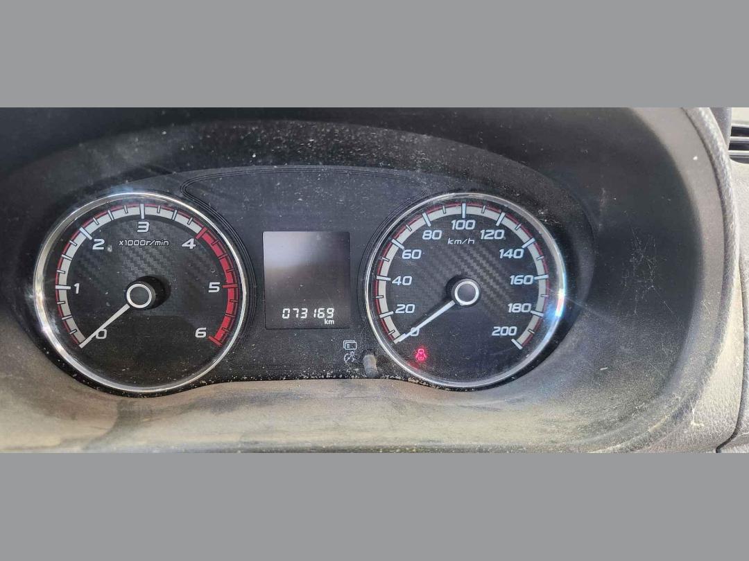 Photo '4' of Isuzu C Series CYJ530 MT Photo '4' of Isuzu C Series CYJ530 MT