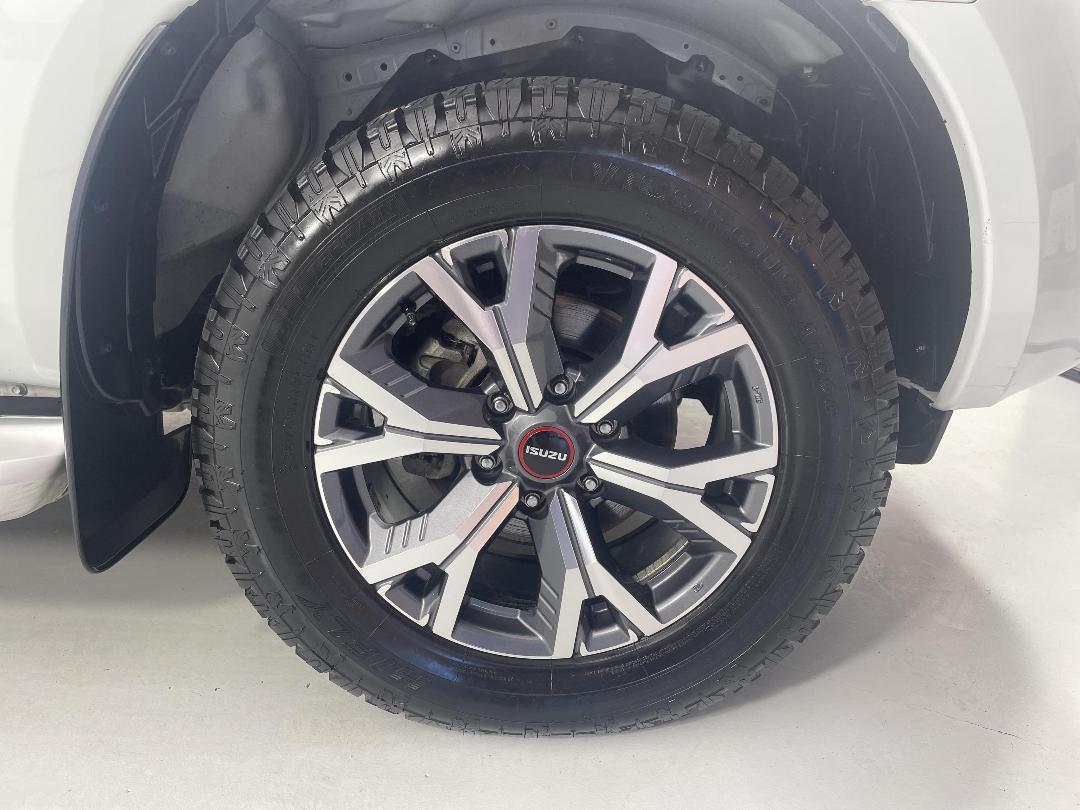 Photo '9' of Isuzu D-MAX