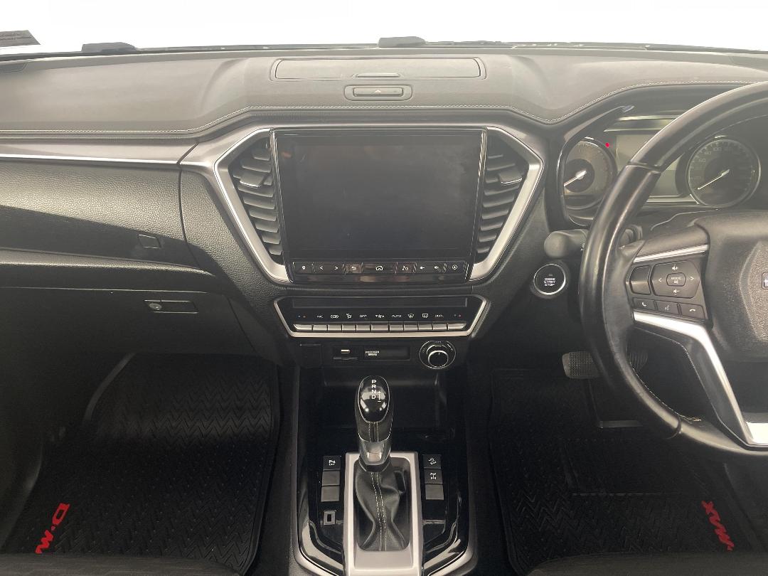 Photo '18' of Isuzu D-MAX