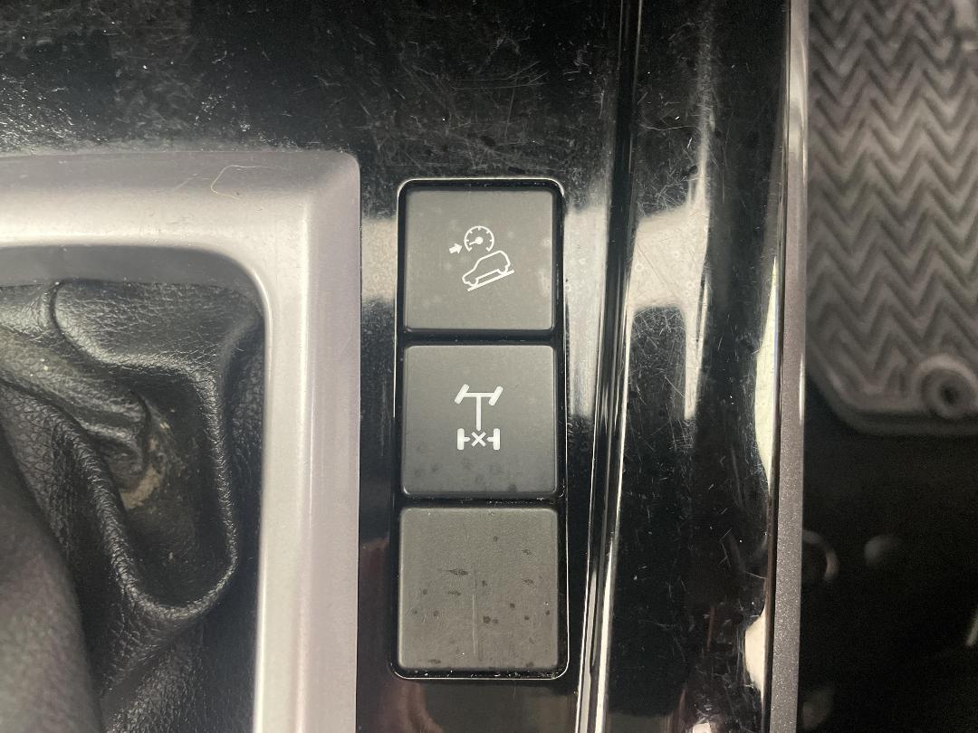 Photo '28' of Isuzu D-MAX