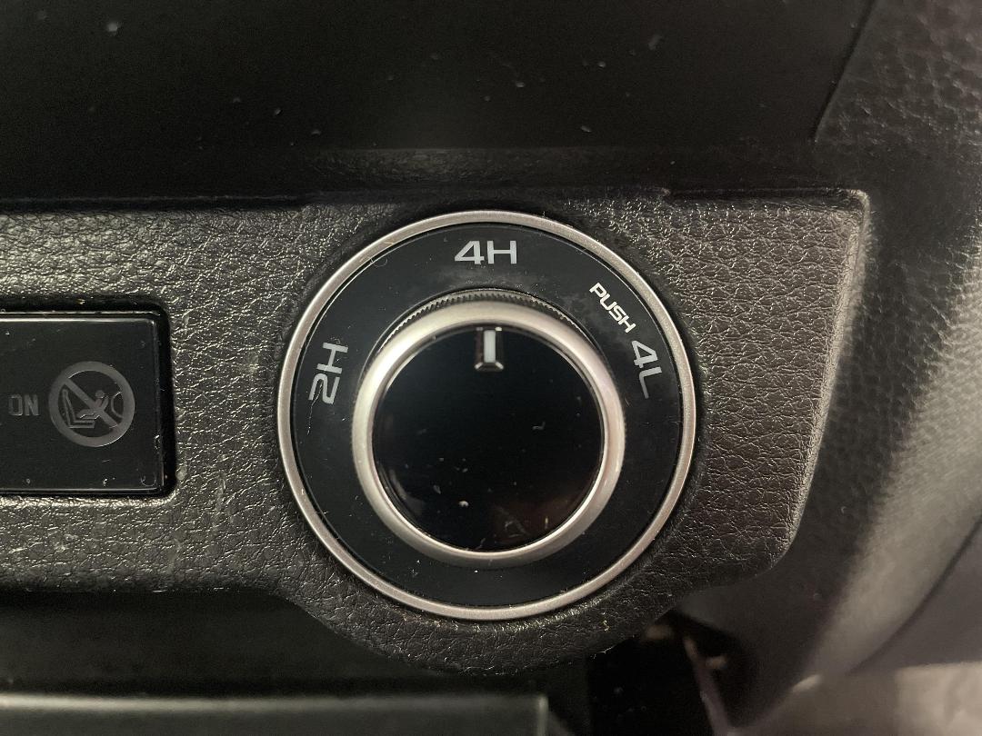 Photo '30' of Isuzu D-MAX