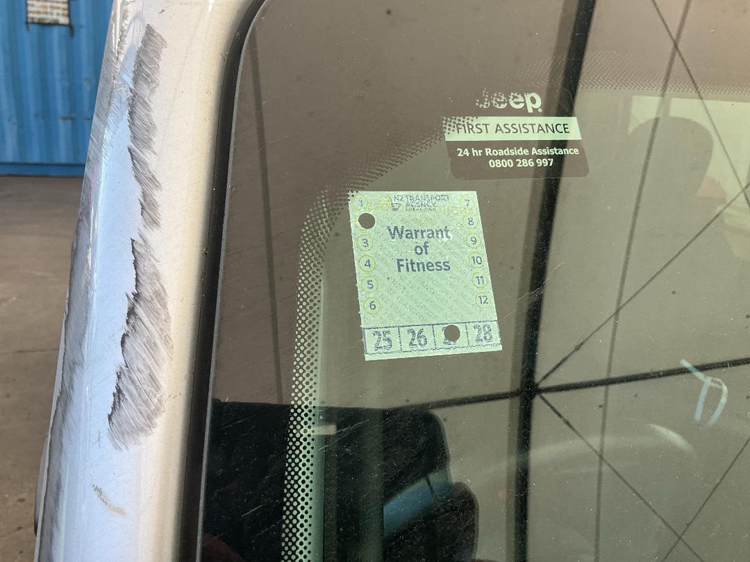 Photo '27' of Jeep Gladiator Night Eagle Photo '27' of Jeep Gladiator Night Eagle