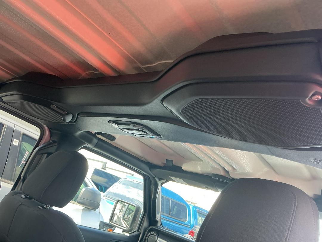 Photo '29' of Jeep Gladiator Night Eagle Photo '29' of Jeep Gladiator Night Eagle