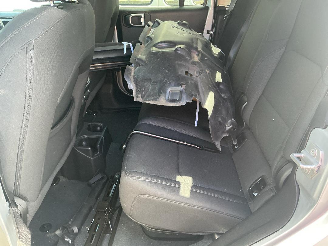 Photo '22' of Jeep Gladiator Night Eagle Photo '22' of Jeep Gladiator Night Eagle