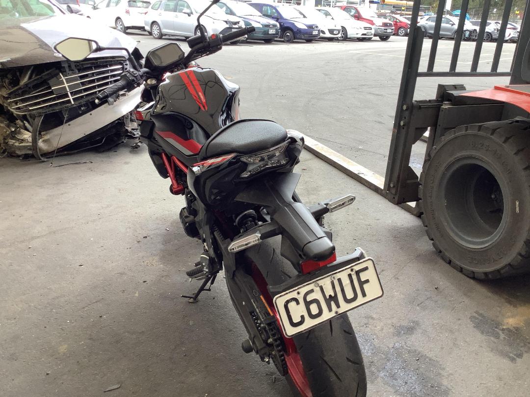 Photo '5' of Kawasaki ER Z650 LAM