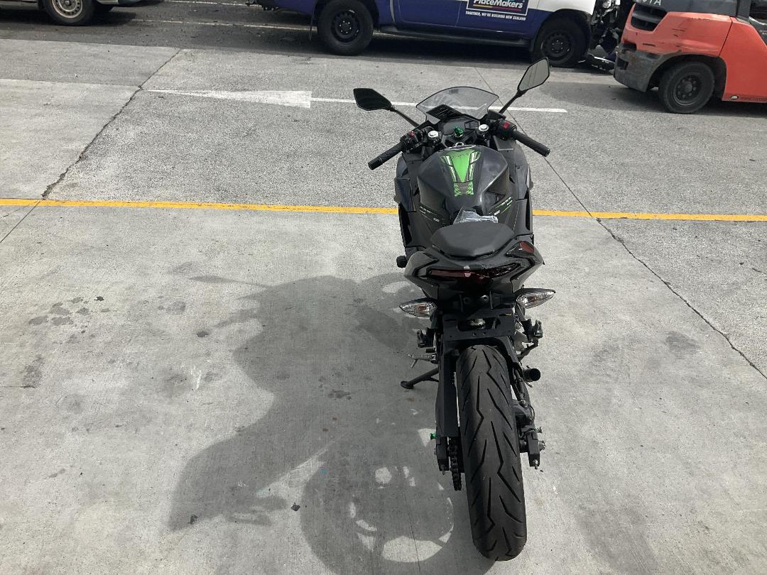 Photo '6' of Kawasaki EX 500G