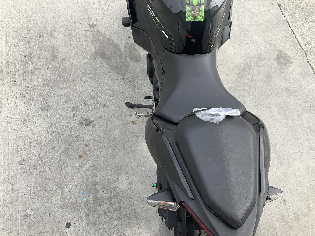 Photo '11' of Kawasaki EX 500G