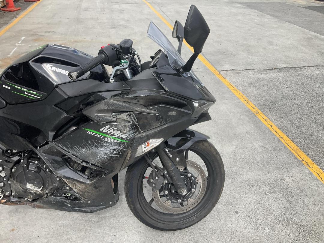 Photo '12' of Kawasaki EX 500G