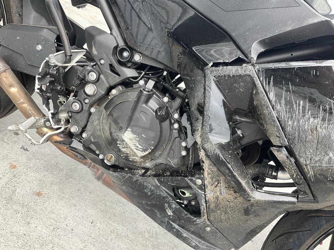 Photo '24' of Kawasaki EX 500G