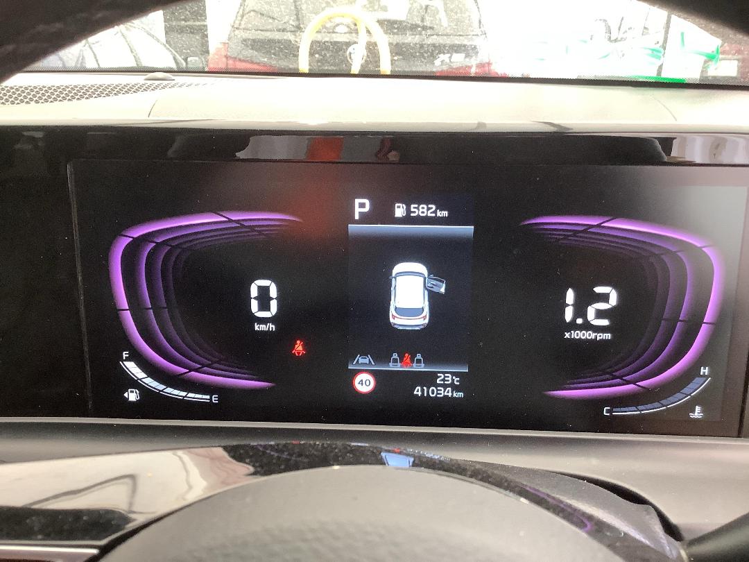 Photo '14' of KIA Seltos LX+