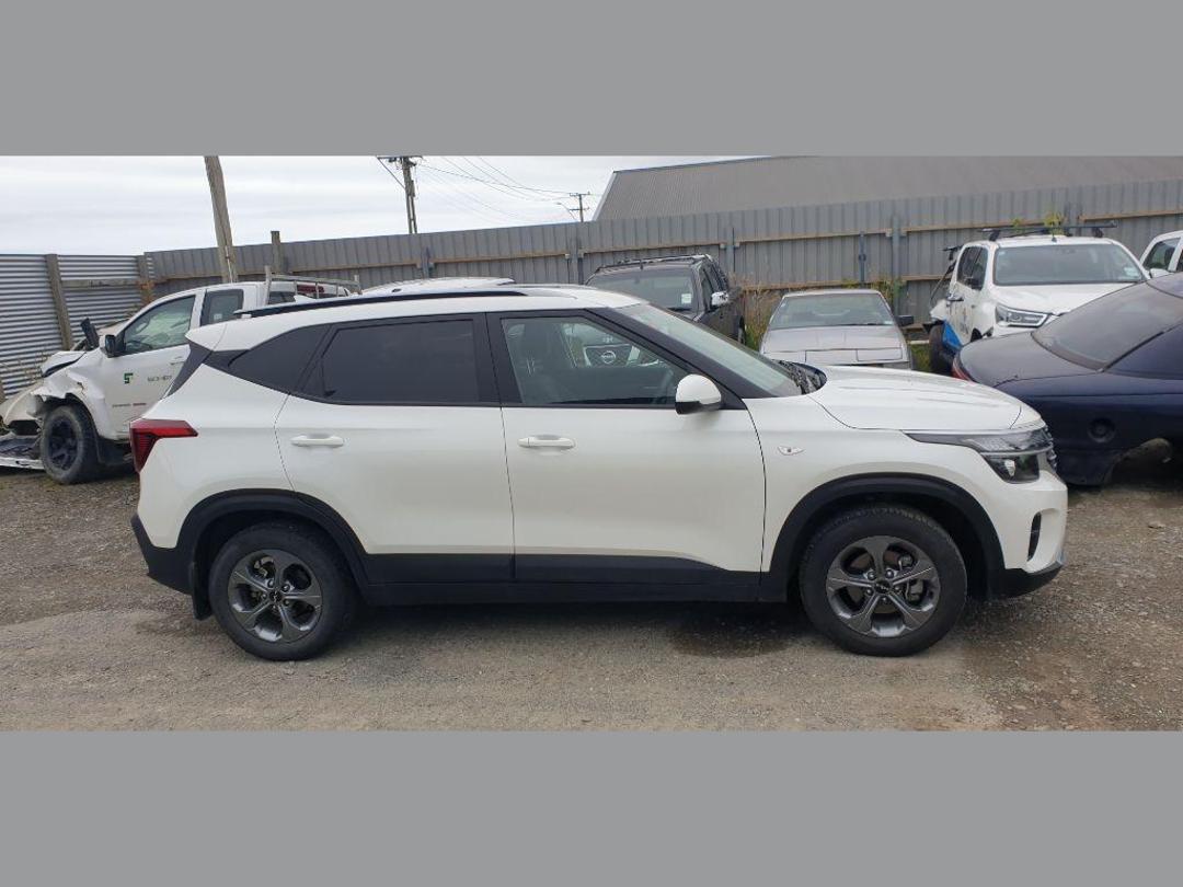 Photo '7' of KIA Seltos LX