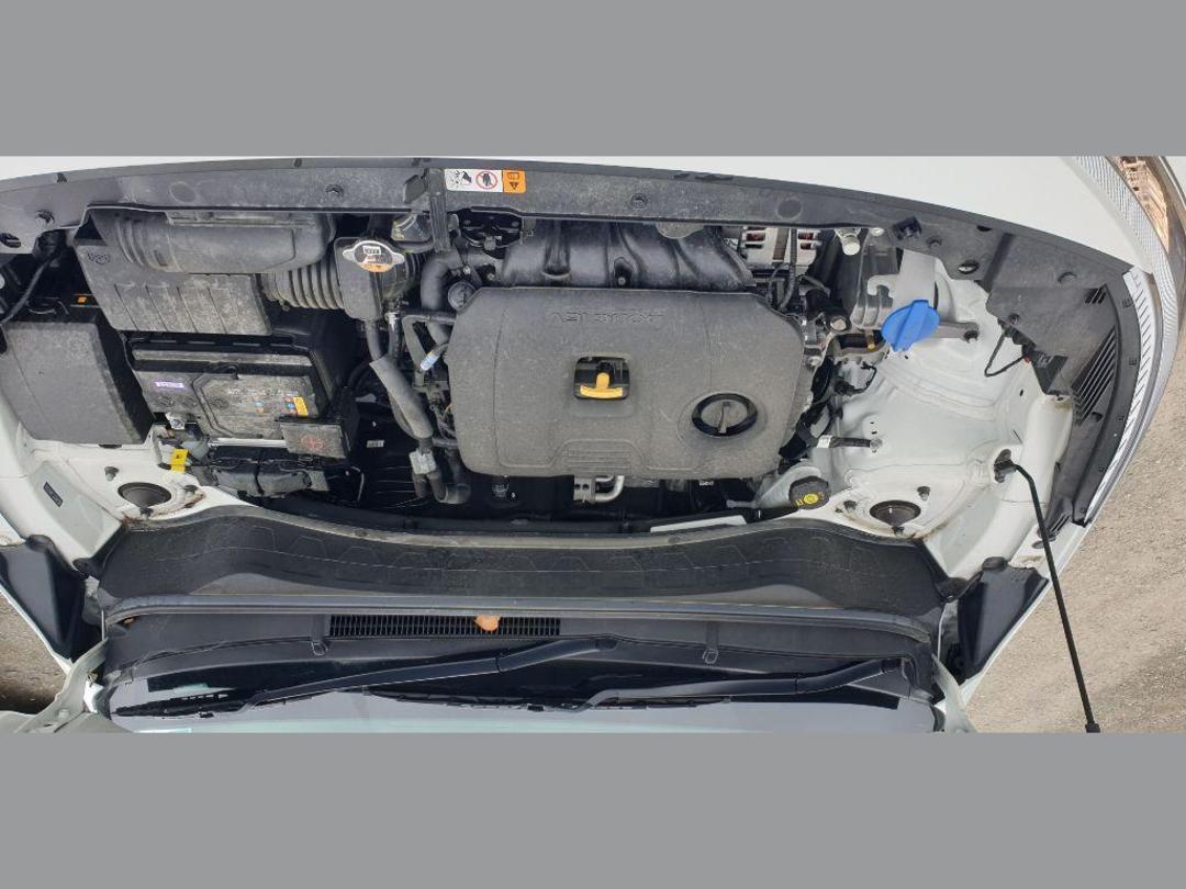 Photo '12' of KIA Seltos LX