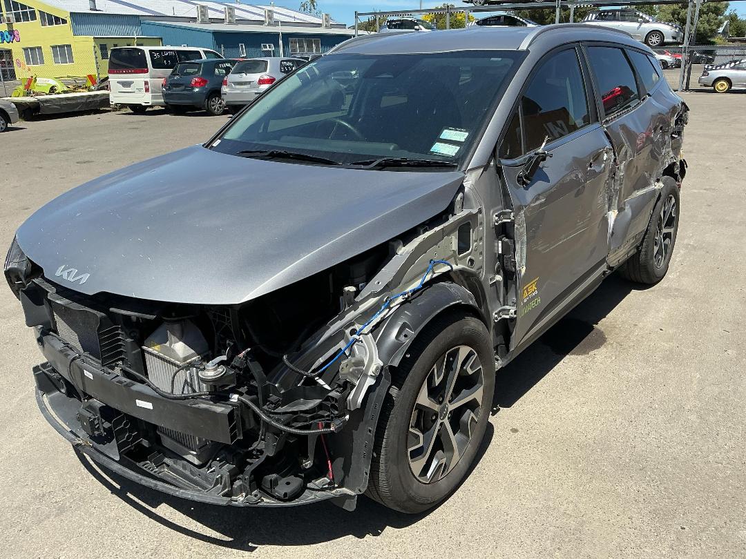 Photo '3' of KIA Sportage LX+ Photo '3' of KIA Sportage LX+