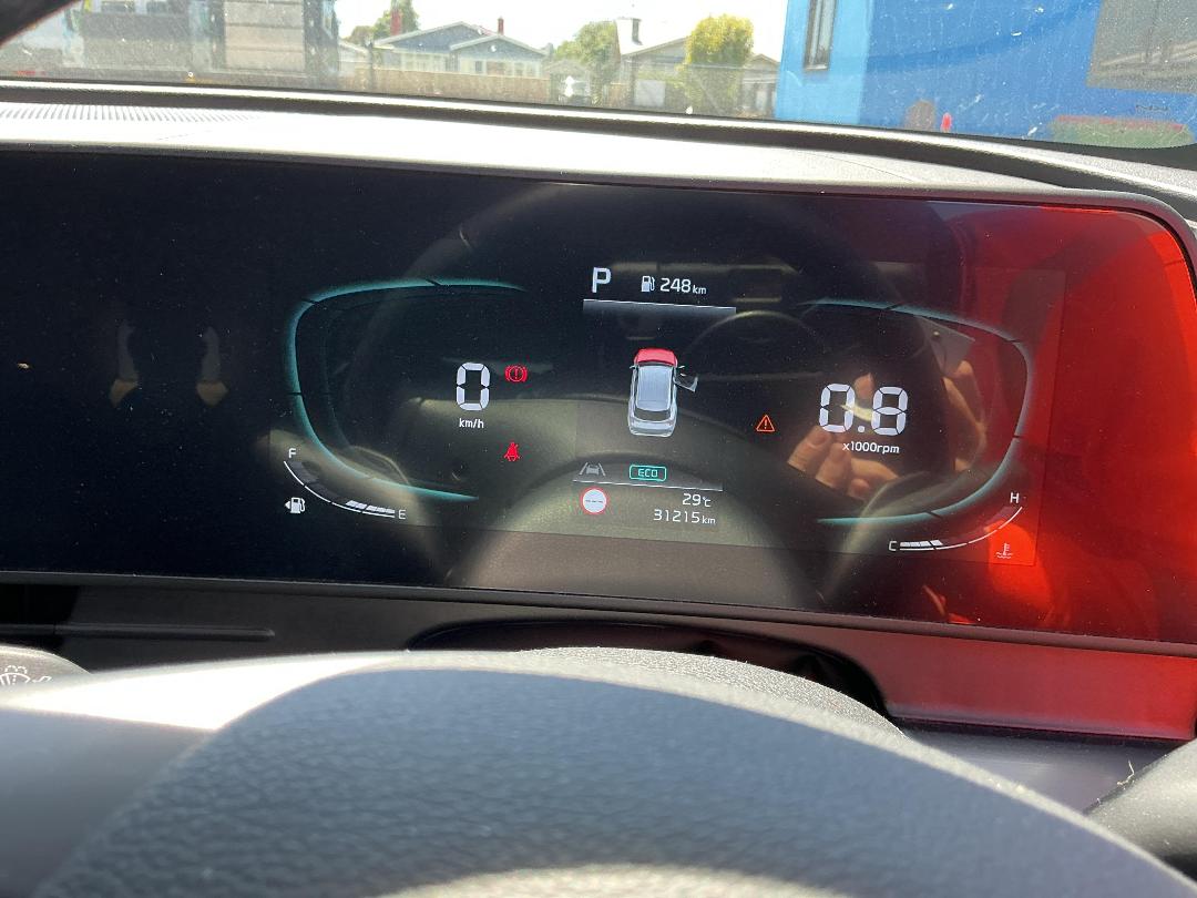 Photo '13' of KIA Sportage LX+ Photo '13' of KIA Sportage LX+