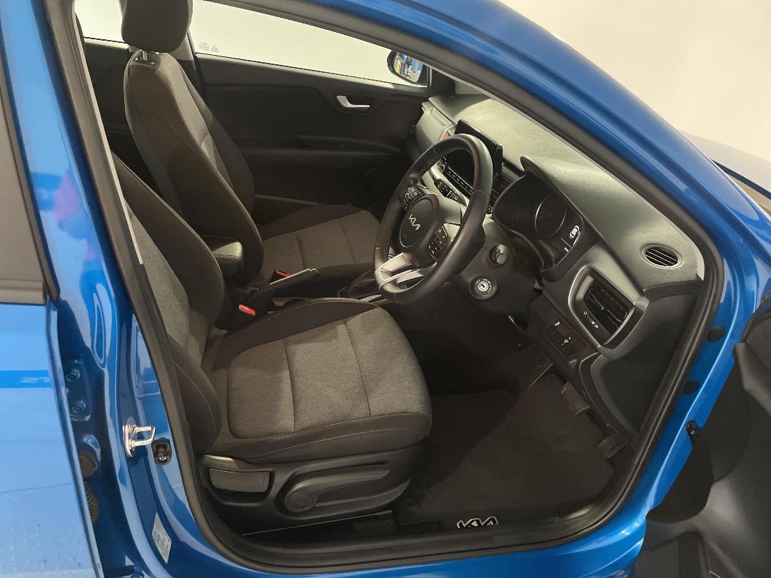 Photo '16' of KIA Stonic