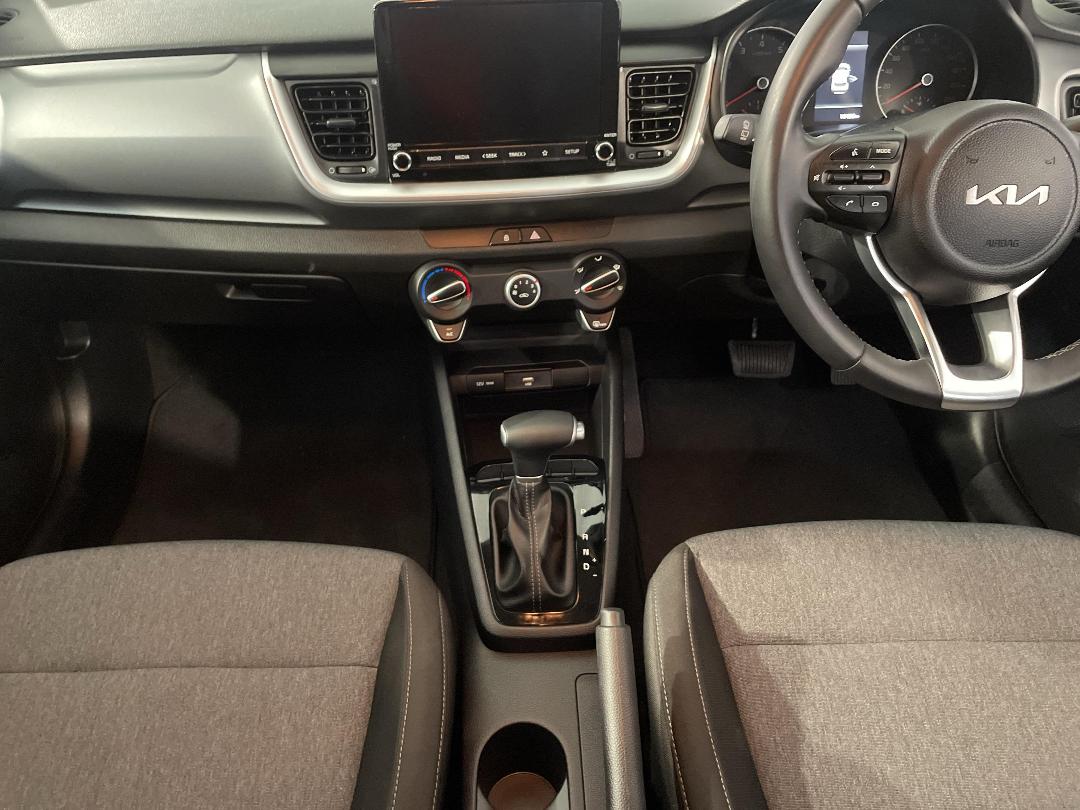 Photo '18' of KIA Stonic