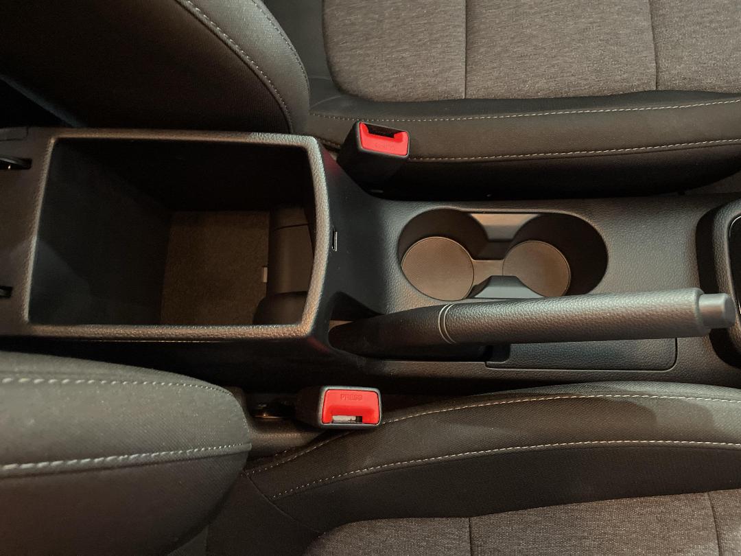 Photo '32' of KIA Stonic