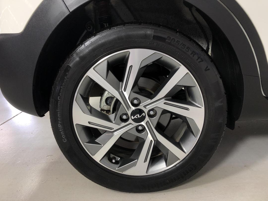 Photo '12' of KIA Stonic