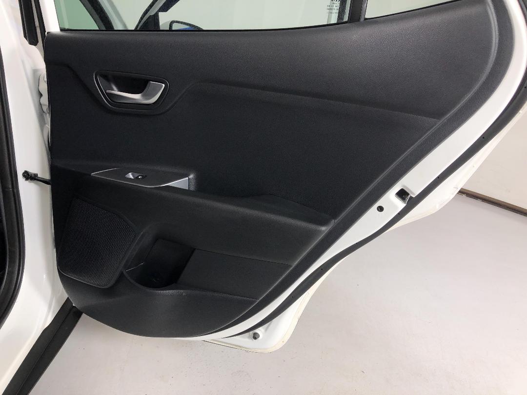 Photo '19' of KIA Stonic