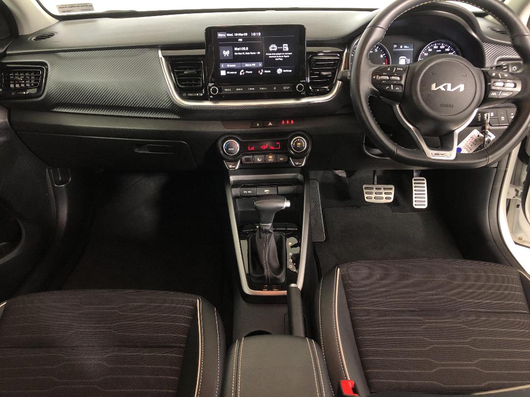 Photo '17' of KIA Stonic