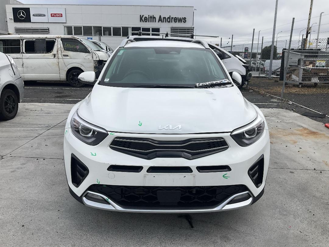 Photo '2' of KIA Stonic LX-T