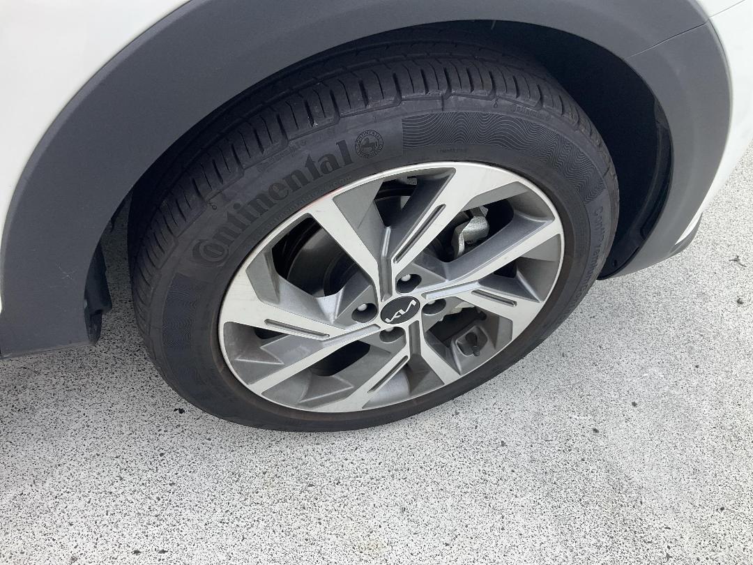 Photo '10' of KIA Stonic LX-T