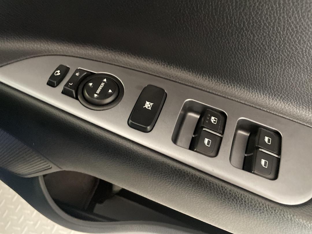 Photo '23' of KIA Stonic Photo '23' of KIA Stonic