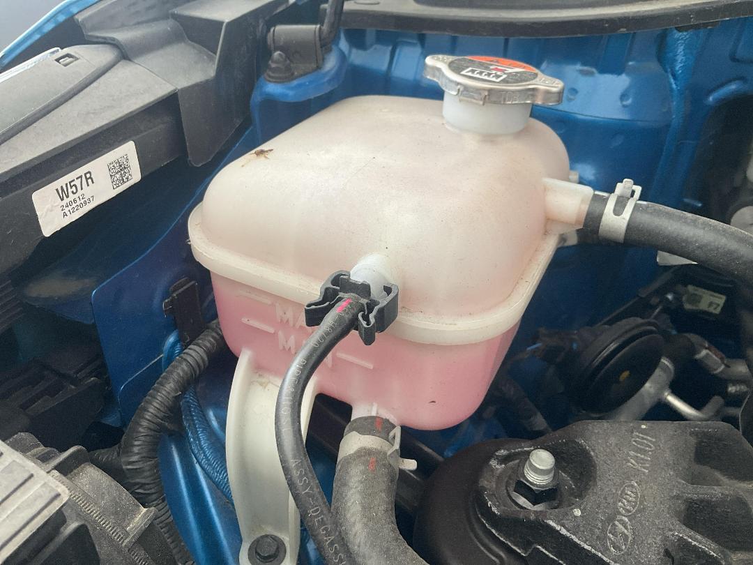 Photo '21' of KIA Stonic LX-T