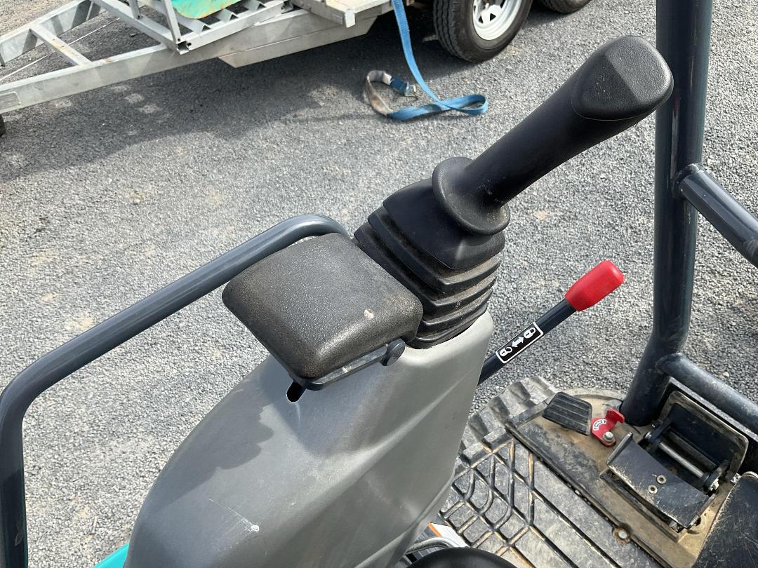 Photo '16' of KOBELCO SK17SR-6 Excavator