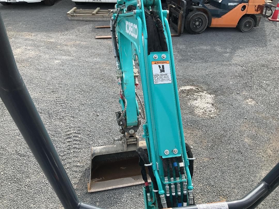 Photo '19' of KOBELCO SK17SR-6 Excavator