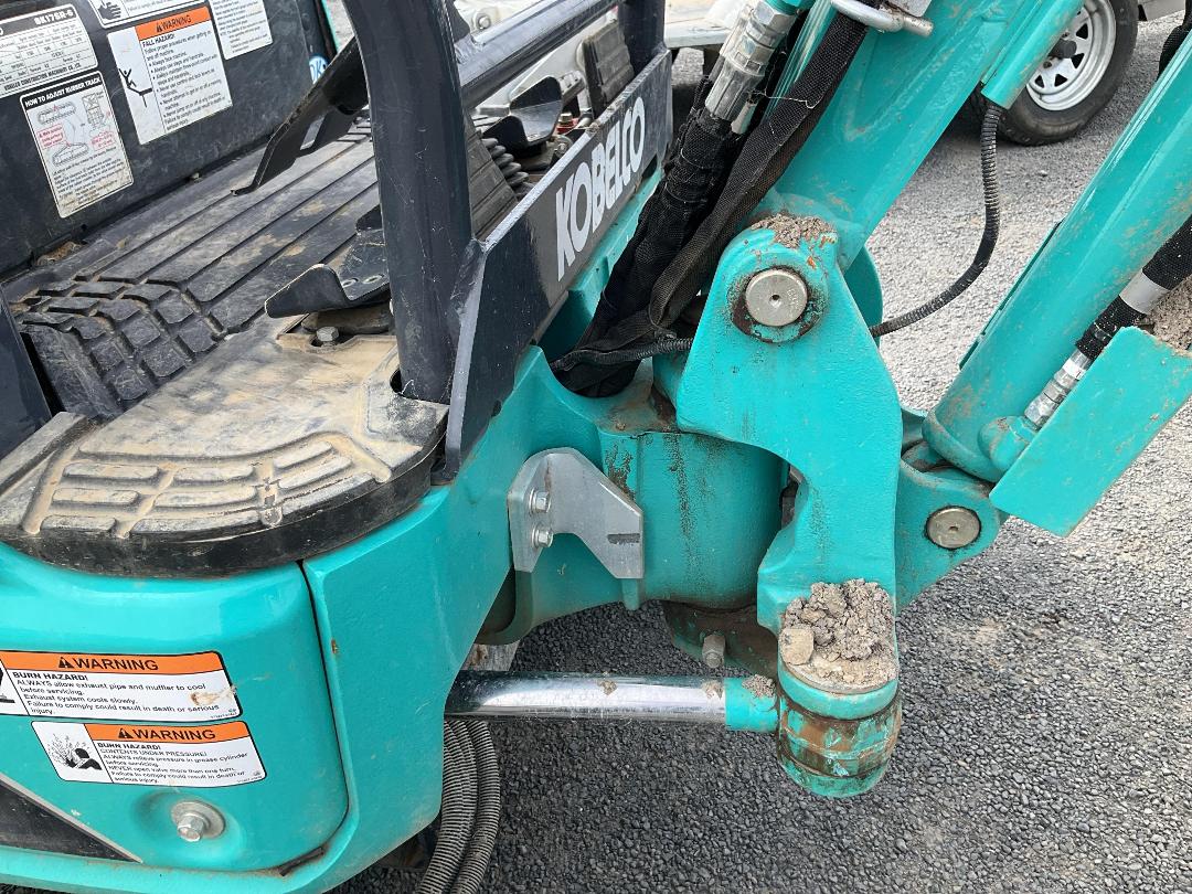 Photo '24' of KOBELCO SK17SR-6 Excavator