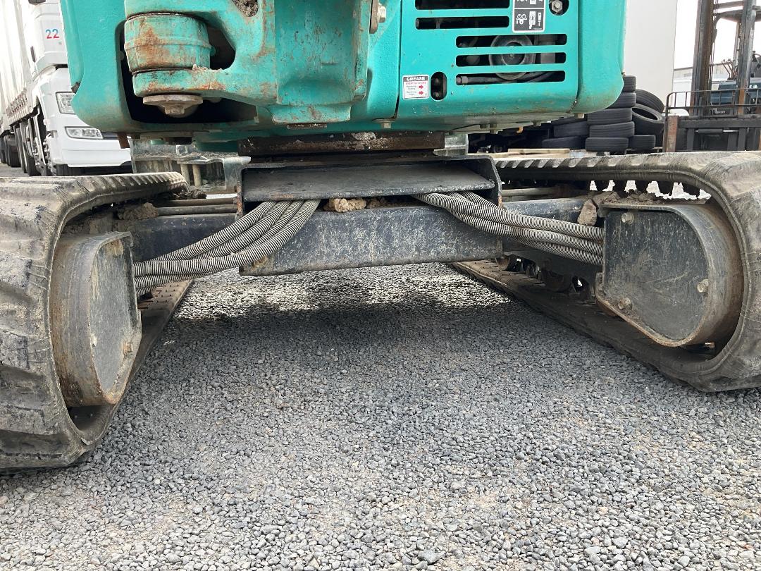 Photo '33' of KOBELCO SK17SR-6 Excavator