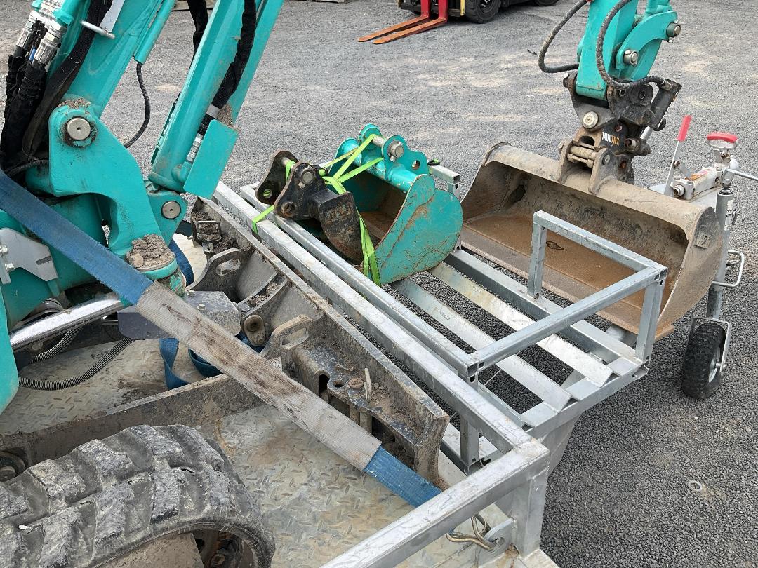 Photo '35' of KOBELCO SK17SR-6 Excavator