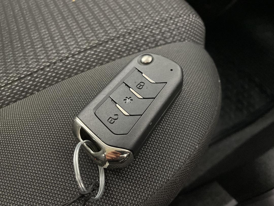 Photo '22' of Mahindra Pikup