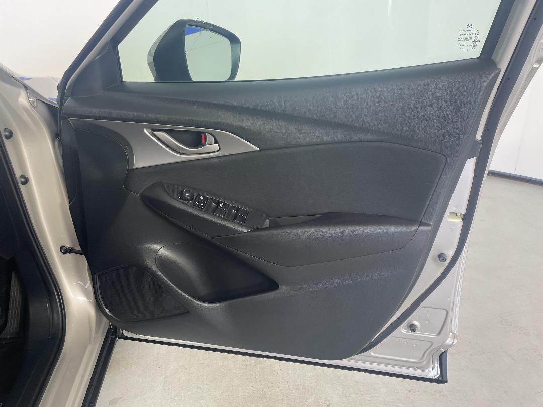 Photo '15' of Mazda CX-3 Photo '15' of Mazda CX-3