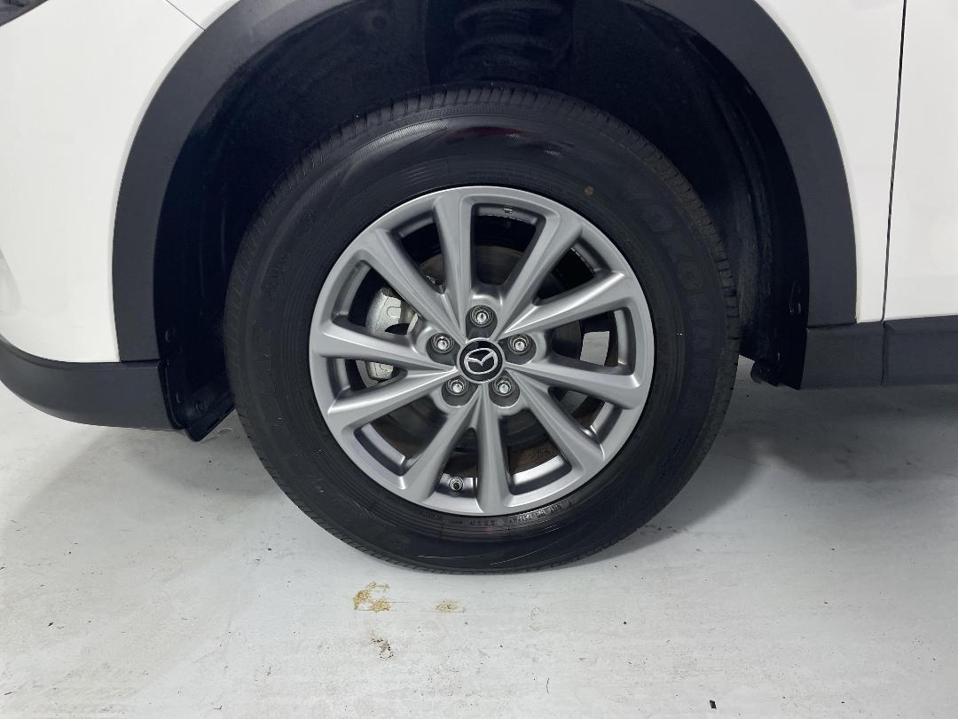 Photo '10' of Mazda CX-5