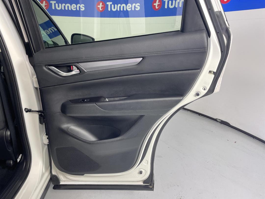 Photo '19' of Mazda CX-5