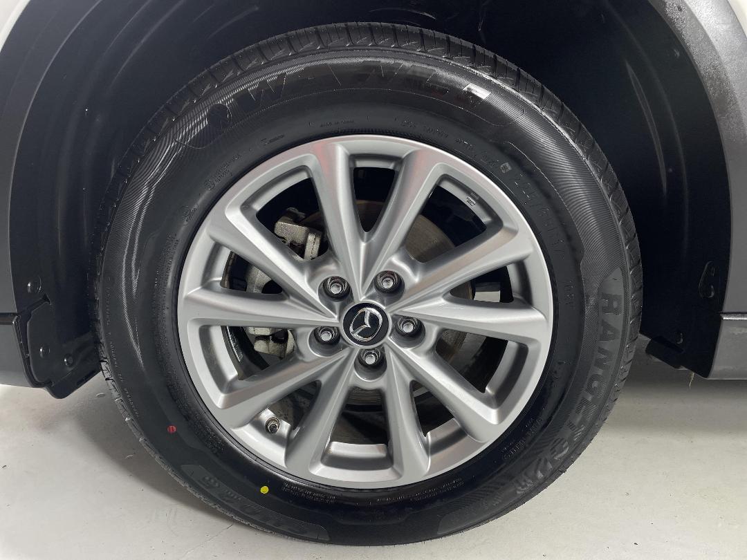 Photo '10' of Mazda CX-5 Photo '10' of Mazda CX-5