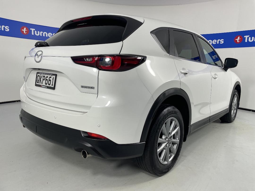 Photo '7' of Mazda CX-5 Photo '7' of Mazda CX-5