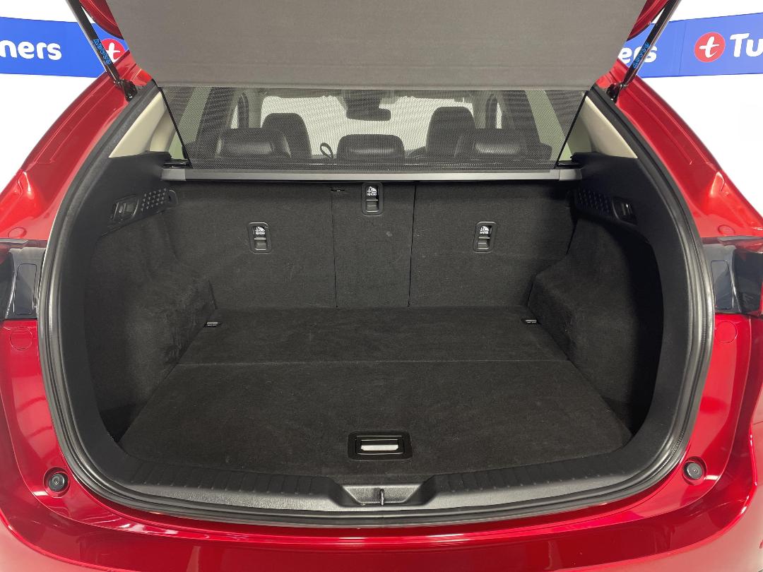 Photo '14' of Mazda CX-5 Photo '14' of Mazda CX-5