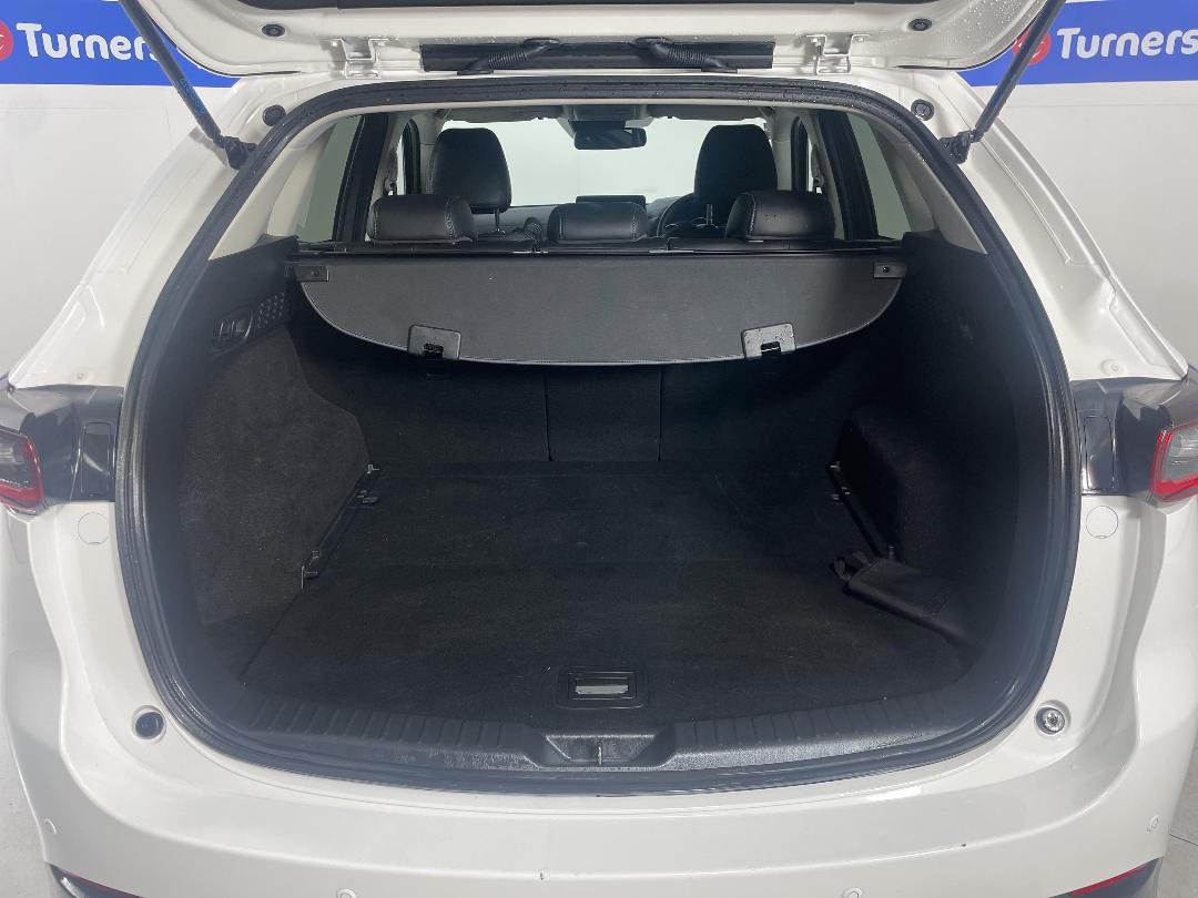 Photo '14' of Mazda CX-5